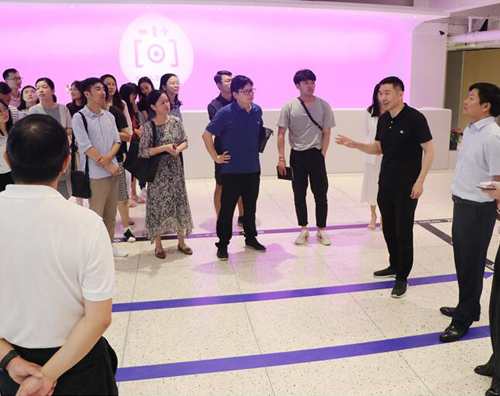 共創(chuàng  )、共享、共融、共生